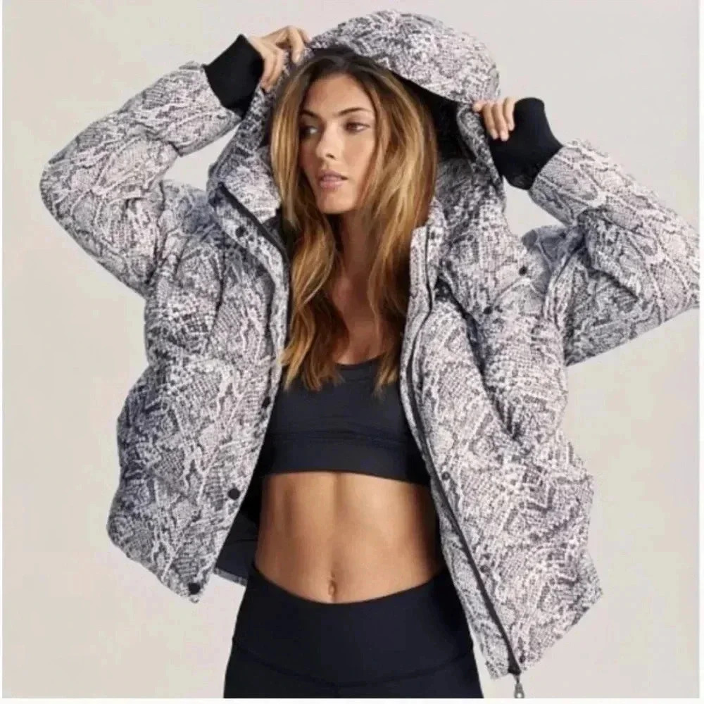 Varley Highland Puffer in Snakeskin